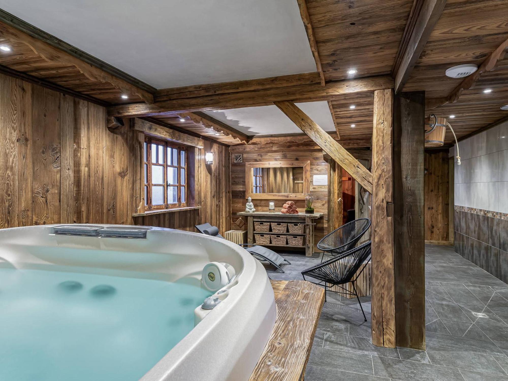 Chalet Elegant A Courchevel Le Praz Avec Spa, Cheminee Et Services Inclus - Fr-1-568-35 (Adults Only) Villa Exterior photo